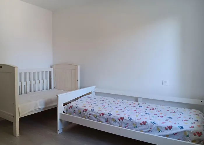 Maison Paisible Pour 5 Pers. Avec Vue Sur Le Lay - Fr-1-476-249 *